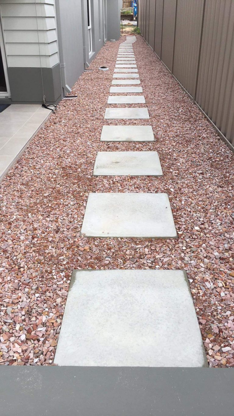 MARGARET RIVER CONCRETE SLABS WITH QUARTS STONE 03